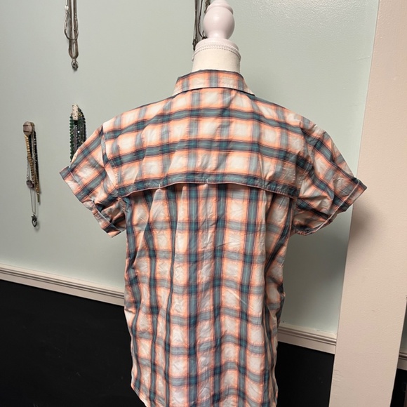 Travex Mountain Camp Shirt - NWT - Picture 2 of 5